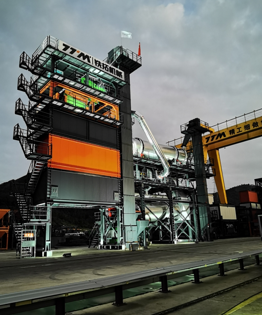 bauma CHINA 2020前夕，鐵拓機械泉州設(shè)備展區(qū)喜迎首批嘉賓蒞臨